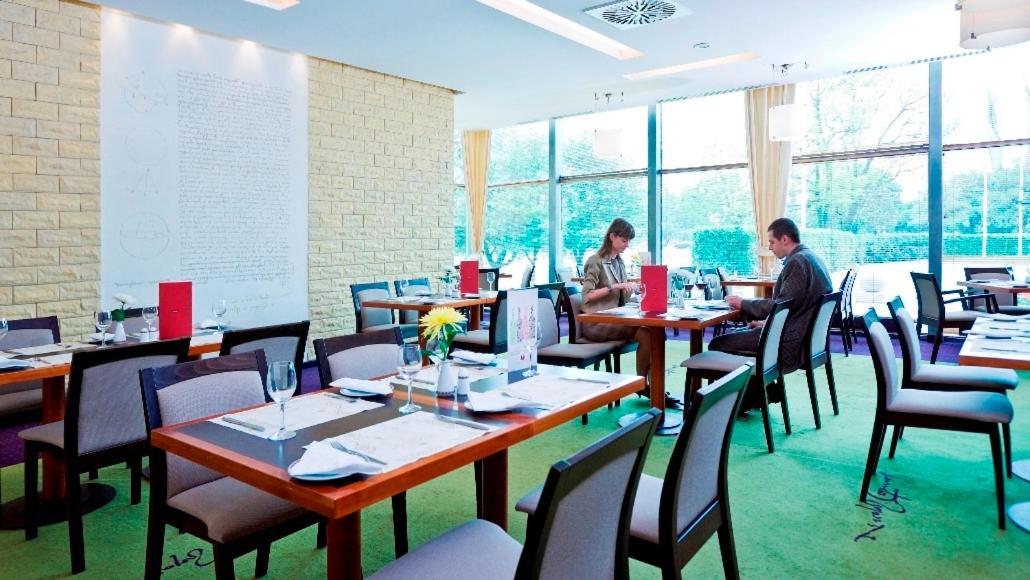 Hotel Mercure Torun Centrum Bagian luar foto